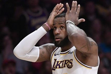 Γιατί ο ΛεΜπρoν Τζέιμς δεν πήρε το τελευταίο σουτ με τους Μάτζικ