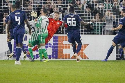 Ο Ζοζέ Σα μιμήθηκε τη διπλή επέμβαση του Ρομπέρτο στον Ιμπραχίμοβιτς