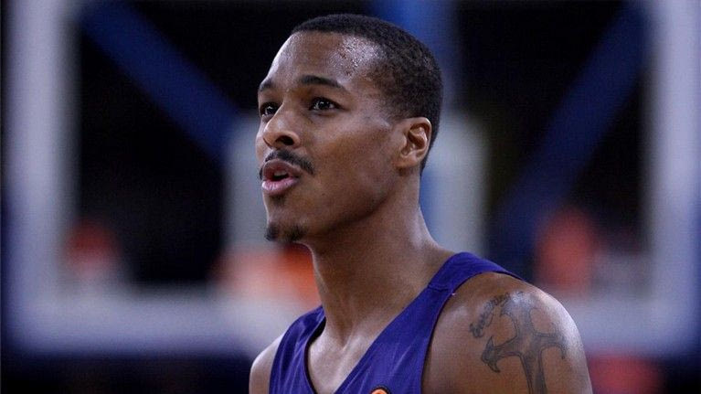 Ελεος! Εκτός για δύο μήνες και ο Ρένφρο