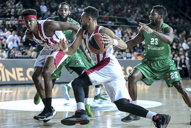 Νταρουσάφακα – Ολυμπιακός: Ο Μπλατ αποφάσισε να χάσει χωρίς τον Σπανούλη