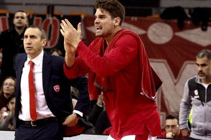 Ο Γιώργος Μπόγρης ξέρει μπάσκετ