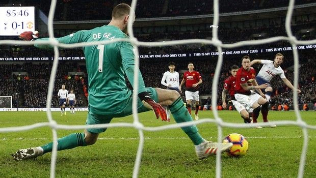 Ο Ντε Χέα σώζει: Το είπε κι ο… Θεός στο twitter