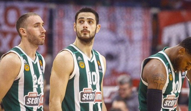 Η επιστροφή του Παπαπέτρου είχε και την αγκαλιά του Μιλουτίνοφ