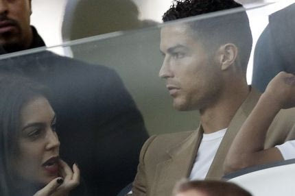 Ο Ρονάλντο δίνει DNA την ώρα που τον κατηγορεί και δεύτερη γυναίκα