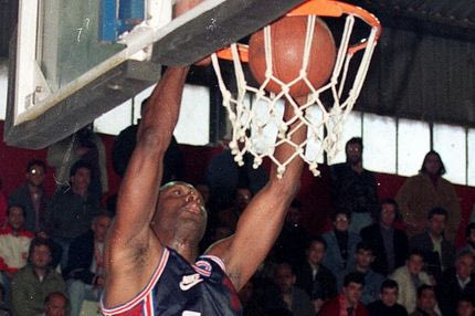 Στο μέγα συνοικιακό ντέρμπι Σπόρτιγκ-Δάφνη