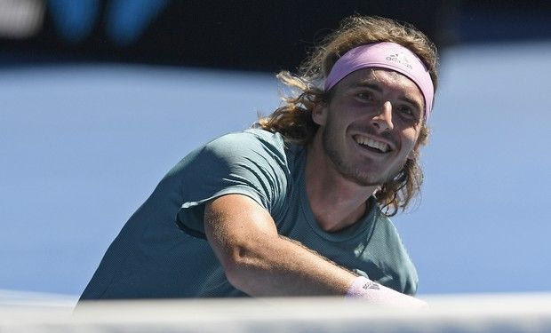 Ο Στέφανος Τσιτσιπάς δοκίμασε το αυθεντικό ‘Tsitsipas Souvlaki’