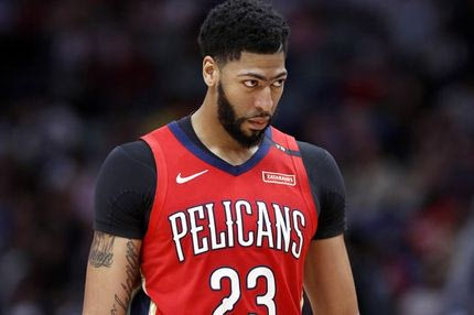 Ο Άντονι Ντέιβις τραυματίστηκε και τώρα αρχίζουν τα ωραία