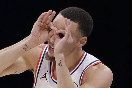 Οι 3 ακατανόητες φράσεις του Κάρι που δεν παραξένεψαν κανέναν