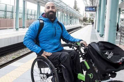 Ο Μάκης Καλαράς βαριέται τους δακρύβρεχτους τίτλους