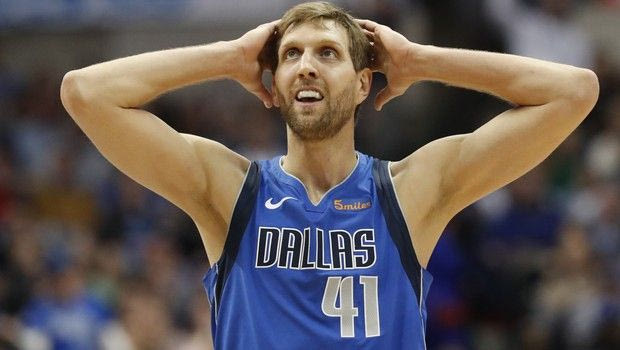 Το απίστευτο δώρο του Ντοκ Ρίβερς στον Νοβίτσκι