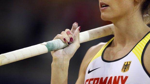 Καταρίνα Μπάουερ: η πρώτη αθλήτρια με απινιδωτή που θα αγωνιστεί σε Ολυμπιακούς