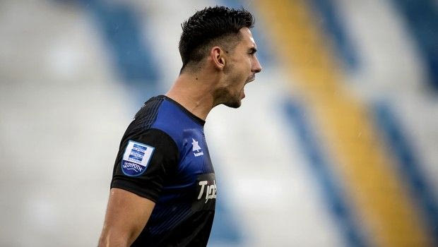 Ο Ολυμπιακός παραμένει ερωτευμένος με την αγορά της Νέας Σμύρνης