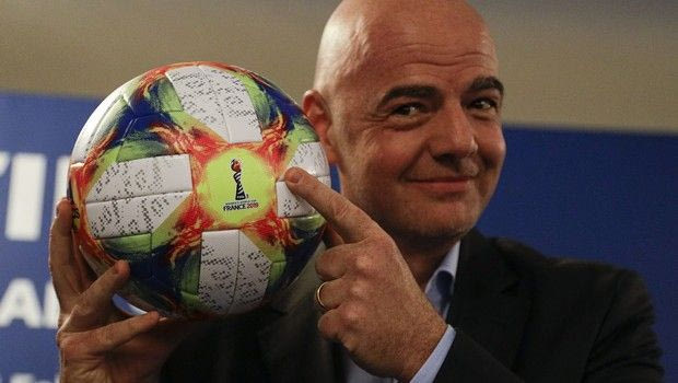 Τα χρήματα στα ταμεία της FIFA αγοράζουν τις Σεϋχέλλες