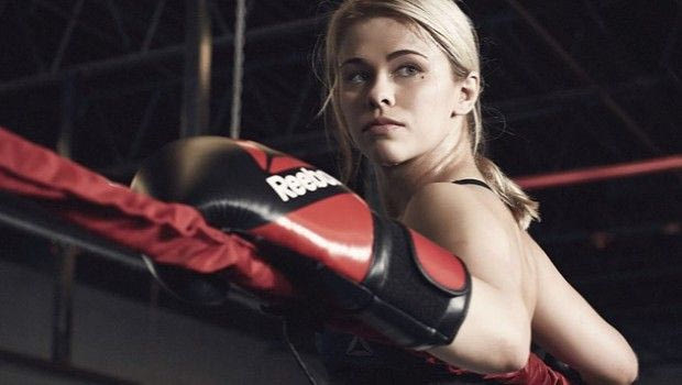 Στο νέο Sports Illustrated η Πέιτζ Βαν Ζαντ δεν σκοπεύει να δείρει κόσμο