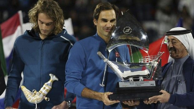 Ο ‘εκατόνταρχος’ Φέντερερ πήρε εκδίκηση από τον Τσιτσιπά