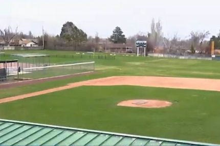 Προπονητής-Νέρωνας έκαψε γήπεδο με βενζίνη