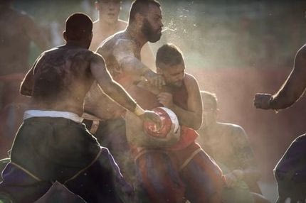 Το πιο βίαιο άθλημα όλων των εποχών θυμίζει ποδόσφαιρο, έχει και νεκρούς