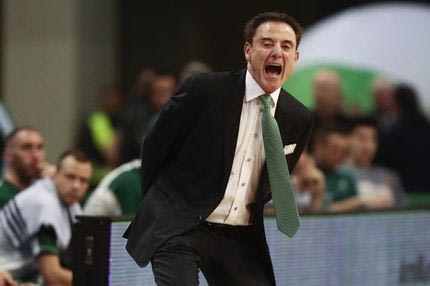 Τα καλύτερα tweets του Ρικ Πιτίνο από την Ελλάδα