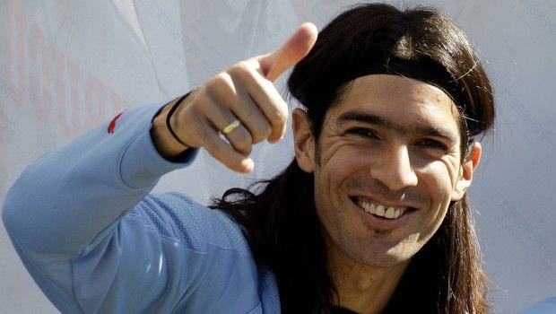 Ο ‘τρελός’ με το ρεκόρ Γκίνες για τις 28 διαφορετικές ομάδες