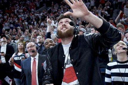 Οι Μπλέιζερς είχαν… Νούρκιτς και αυτός βοσνιακό μπλουζάκι