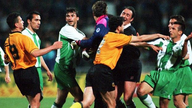 Στον τελικό του Μπάκα που τέλειωσε στο 112′