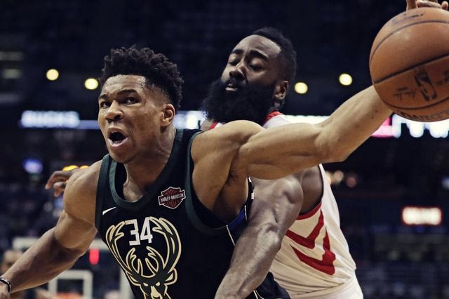 Τα πυρά των Ρόκετς για τον MVP Γιάννη ήταν άσφαιρα