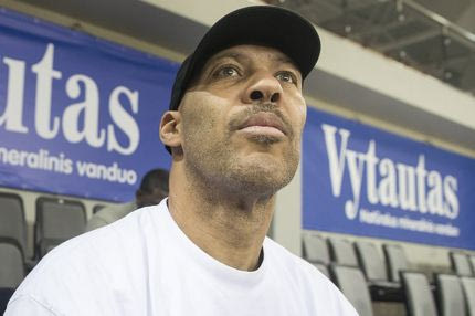 Το ESPN ‘ξέχασε’ να κόψει τον Λαβάρ Μπολ από τις εκπομπές του