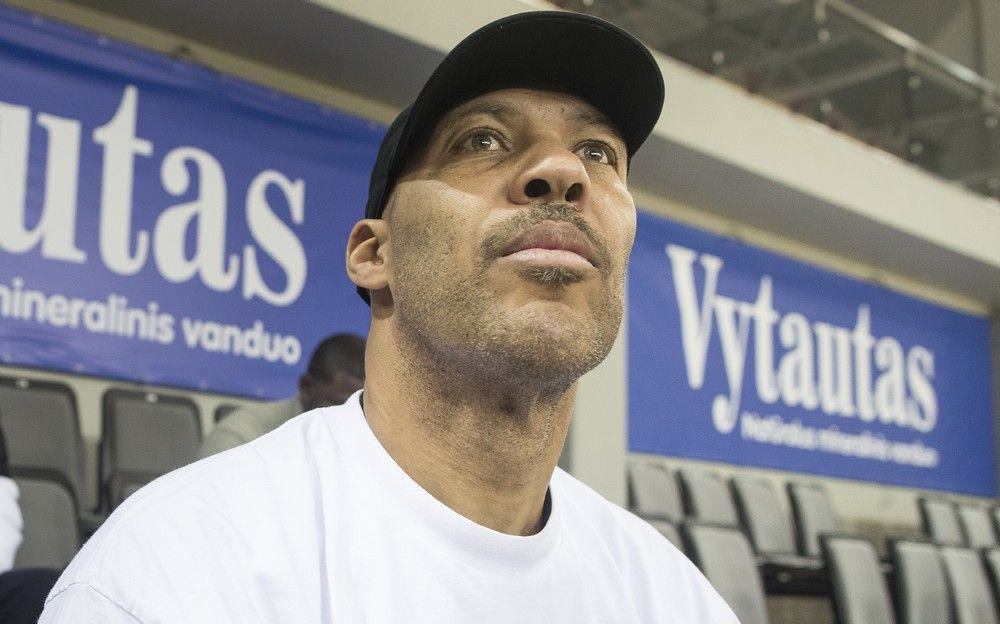 Το ESPN ‘ξέχασε’ να κόψει τον Λαβάρ Μπολ από τις εκπομπές του