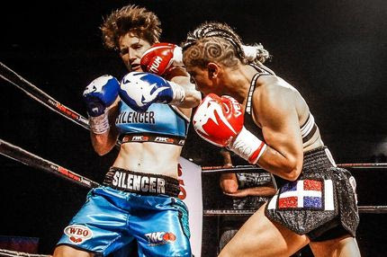 Η Χριστίνα Λιναρδάτου ‘κατάπιε’ την Χομπς