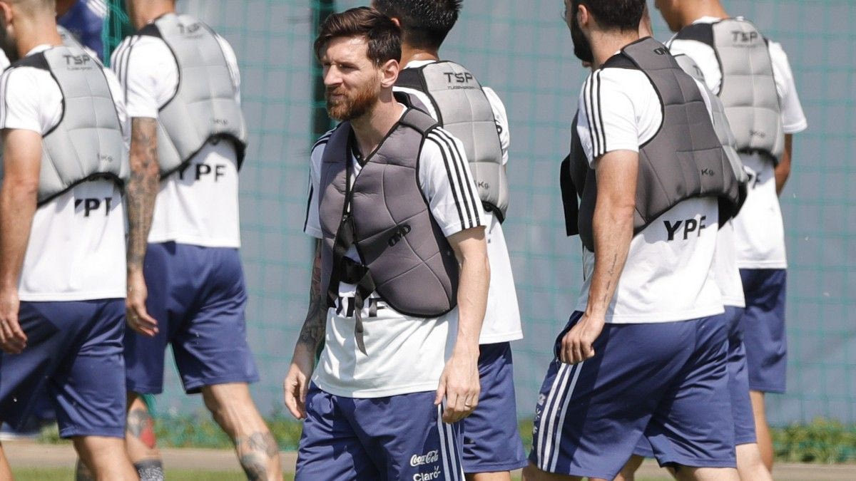 Τι φορούν στο στήθος τους οι ποδοσφαιριστές