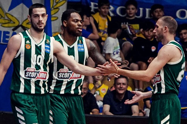 Ο Παναθηναϊκός του 81.3% και το κρύο-ζέστη της ΑΕΚ