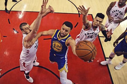 Αν ο Κάρι, ο Ντουράντ και ο Λέοναρντ έπαιζαν στους Τελικούς των ’70s