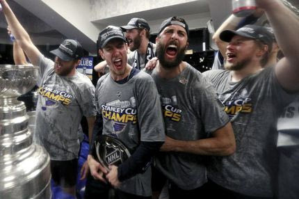 Το χιτ που ‘έστεψε’ πρωταθλητές και προκάλεσε διπλωματικό επεισόδιο