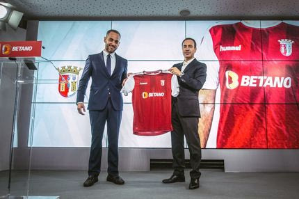 Η Stoiximan στη φανέλα της Μπράγκα, μέσα από το διεθνές brand της, Betano