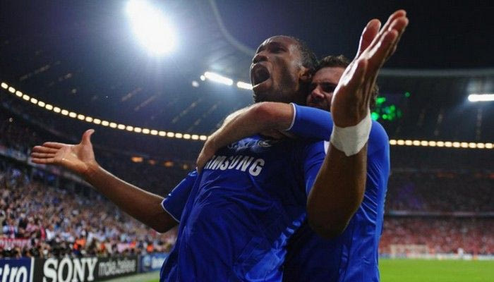 Εξάσφαιρη η Τσέλσι, διαιτητικός δάκτυλος στη νίκη της Σάλκε (VIDEOS)