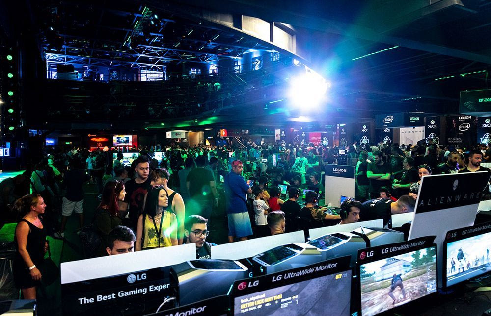 Ρεκόρ με 10.000 gamers στο Xbox Arena Festival Sponsored by Vodafone