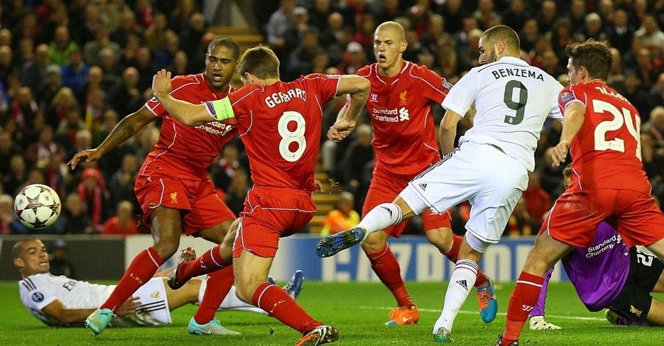 Περίπατος της Ρεάλ στο “Ανφιλντ” (VIDEOS)