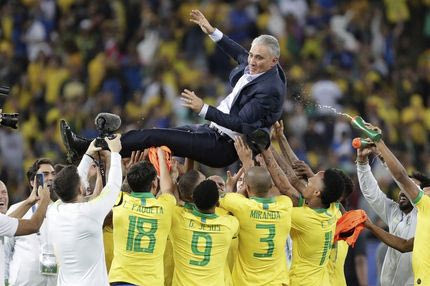 Η ταπείνωση του Μπολσονάρο από τον Τίτε είναι το τρόπαιο του Copa América