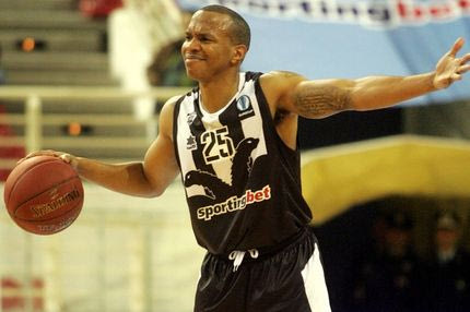 Χάτσερ: “Μεγάλη η επιθυμία μας για την πρόκριση”