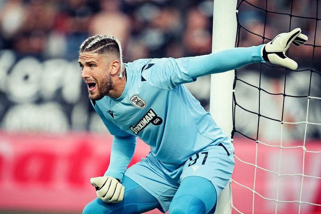 Το νέο χτένισμα του Πασχαλάκη είχε κάτι από Μπέκαμ