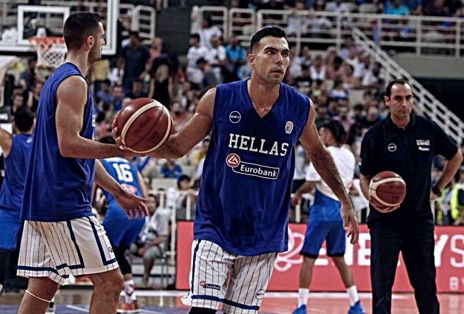 Ο Σλούκας θα ‘λύσει’ και τον Γιάννη Αντετοκούνμπο