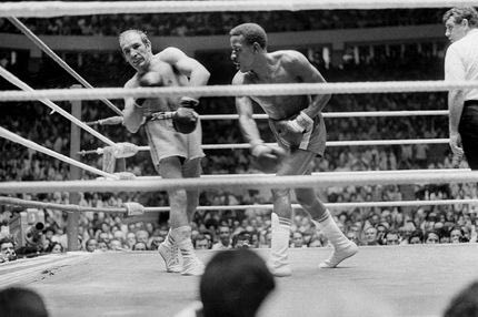 Νικολίνο Λότσε, o άνθρωπος με το αυτοκινούμενο κεφάλι