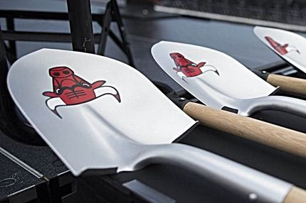 Γιατί το ίντερνετ ξαφνικά ασχολείται με το σήμα των Σικάγο Μπουλς