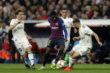 Ντεμπελέ, ο παίκτης των 1,6 εκατομμυρίων ανά αγώνα που είναι μονίμως εκτός