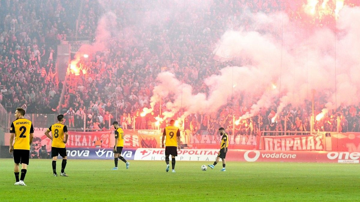 Ολυμπιακός-ΑΕΚ: Οι 25 πιο ξεχωριστές φωτογραφίες