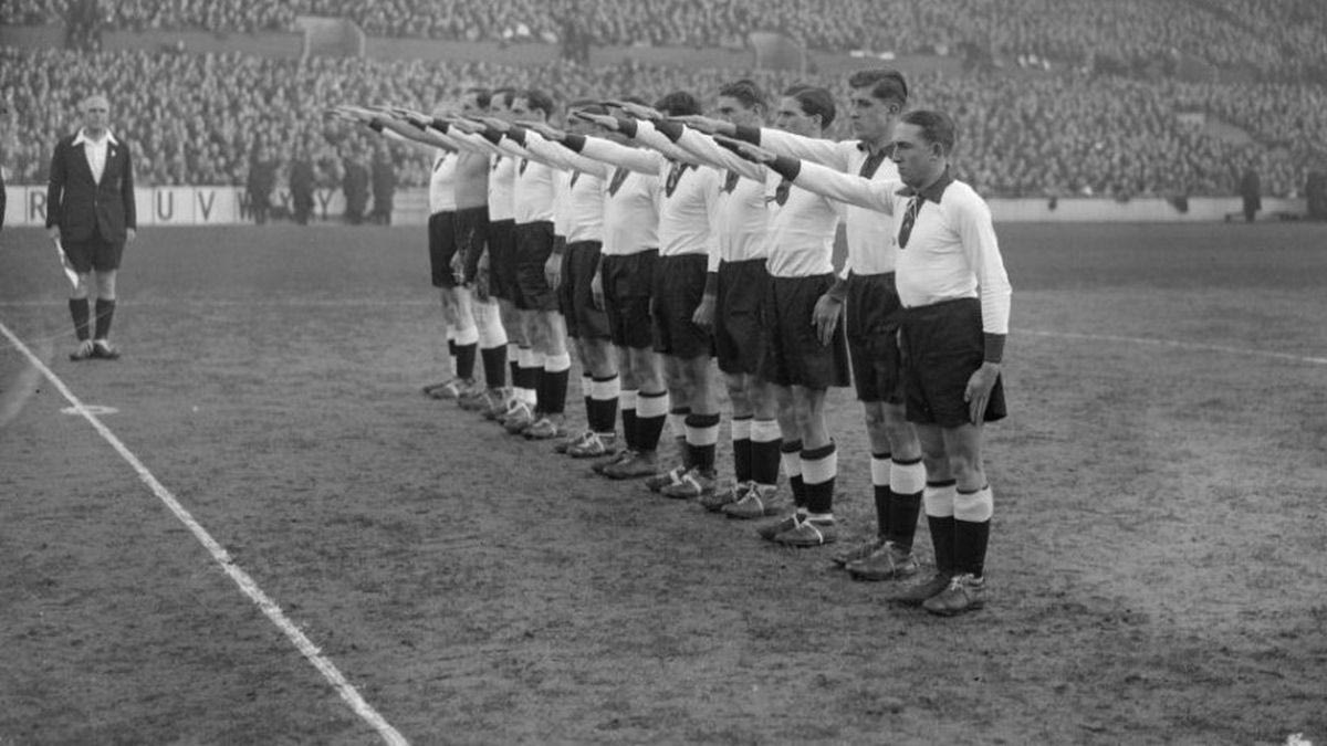 Όταν η Γερμανία των ναζί έκανε χαιρετισμό σε αγώνα ντροπή στην Αγγλία