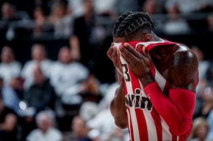 Ο Ολυμπιακός έχει σκυμμένο κεφάλι από νωρίς