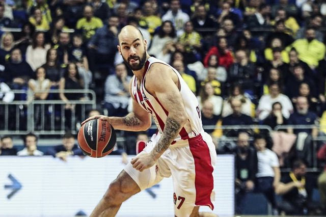 Η αυθόρμητα ειλικρινής αντίδραση του Βασίλη Σπανούλη όταν έμαθε για το 6ο παιδί