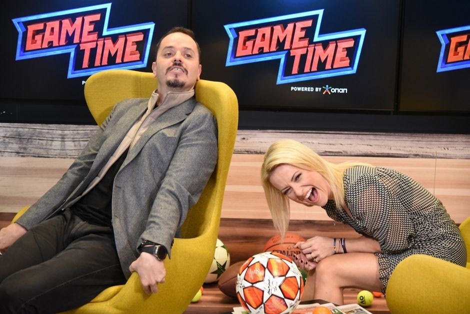 Ξεκαρδιστικός Αλέξανδρος Τσουβέλας στο Game Time του ΟΠΑΠ