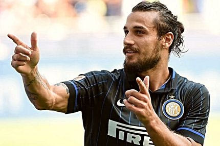 Ο Nτάνι Οσβάλντο παράτησε την μπάλα για να γίνει ροκ σταρ